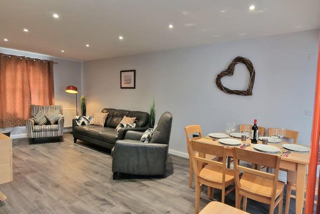 Sea View Luxury 5 Star Cottage Near Milford Marina Milford Haven Buitenkant foto